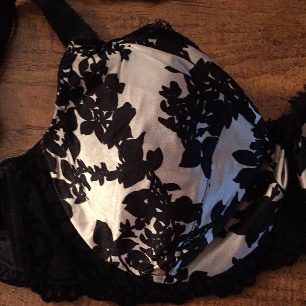 Kris Line bra 34FF/75FF Worn twice - Picture 2 of 5